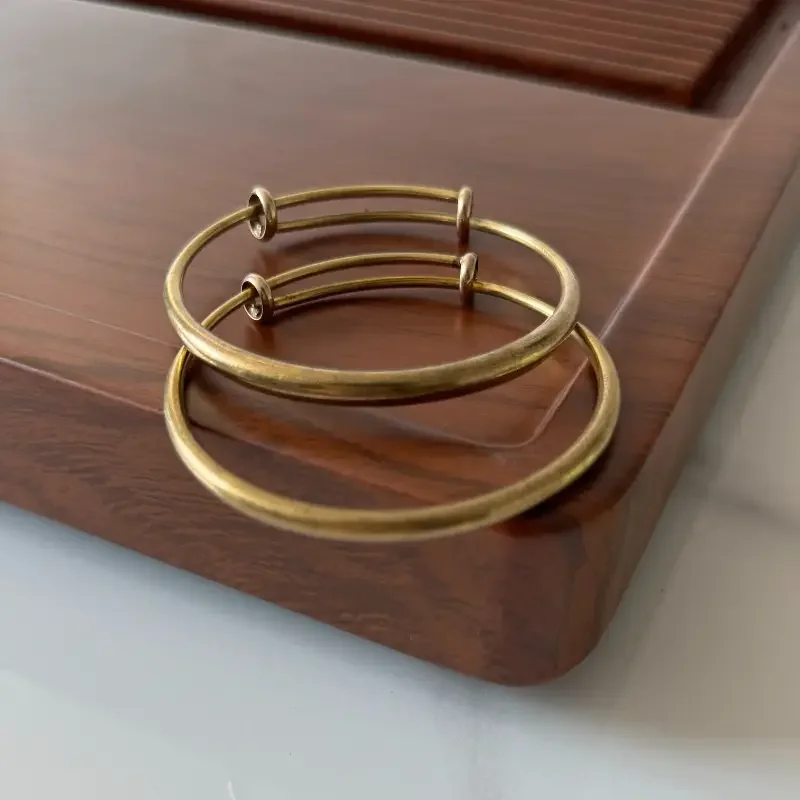 The Gold Collection - Hers - Thumbnail 4